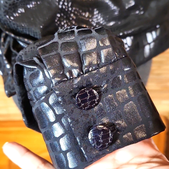 Ruched Sleeve Stretch Track Jacket - Picture 7 of 11